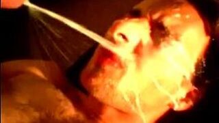 Big King of Cumming - porn video