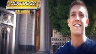 Hot muscled porn stud trevor knocks sizzling hot solo interview - porn video