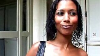 Sexy black girl gets her pussy fucked - porn video