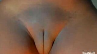 ebony fat pussy creaming - porn video