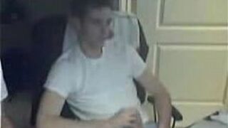 Twinks on cam - porn video