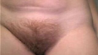 Redhead Masturbates in Public Restroom - porn video