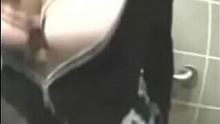 it was nice in the bathroom - porn video